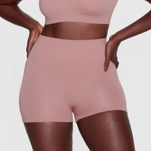 Skims Stretch Ribbed Shorts - Rose Clay - 4x / 5x / Athletic Workout Pilates